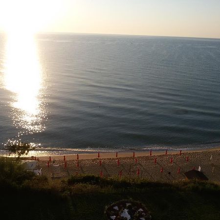 Byala Vista Cliff Apartments Luaran gambar