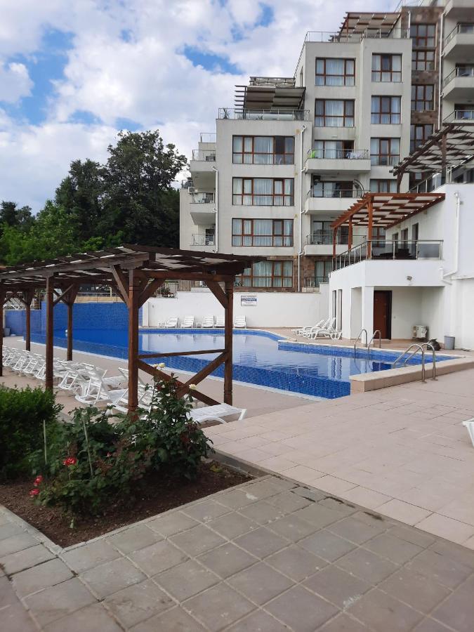 Byala Vista Cliff Apartments Luaran gambar